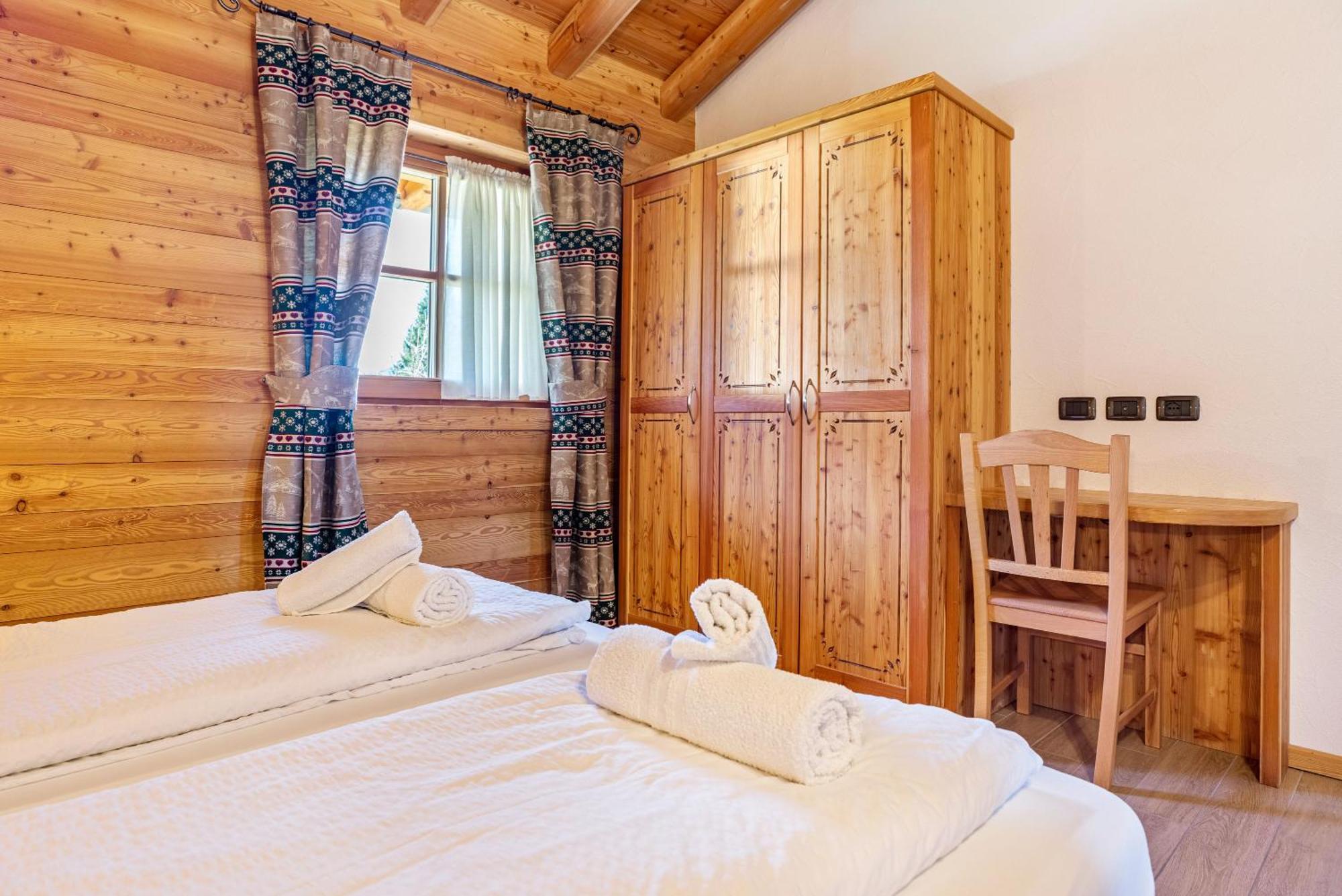 Chalet Camping Fae 3 Villa Madonna Exteriör bild