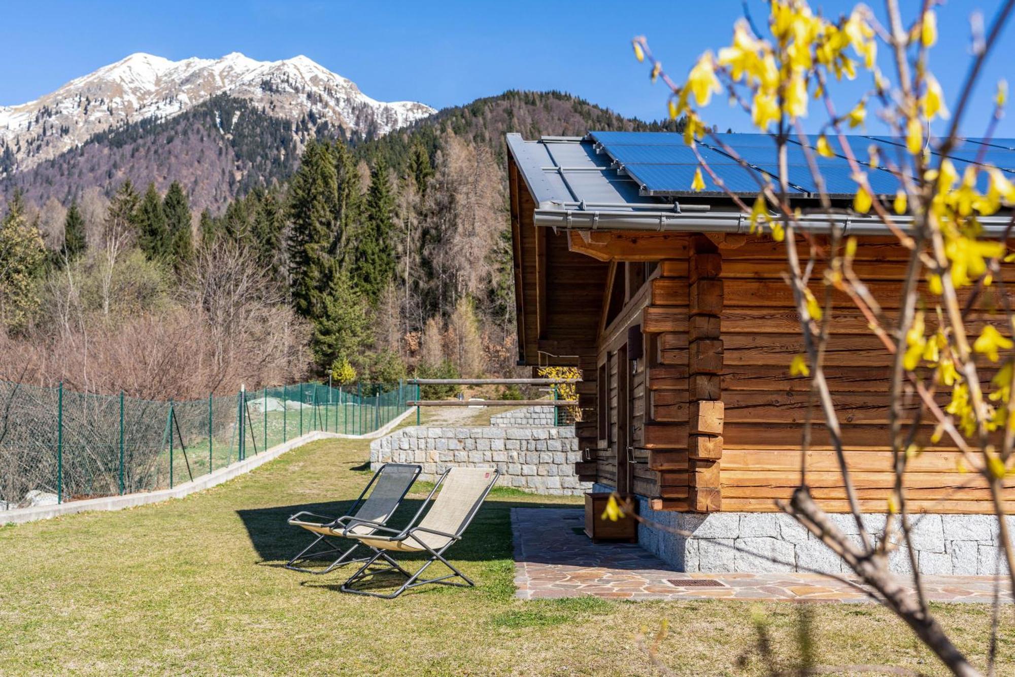 Chalet Camping Fae 3 Villa Madonna Exteriör bild